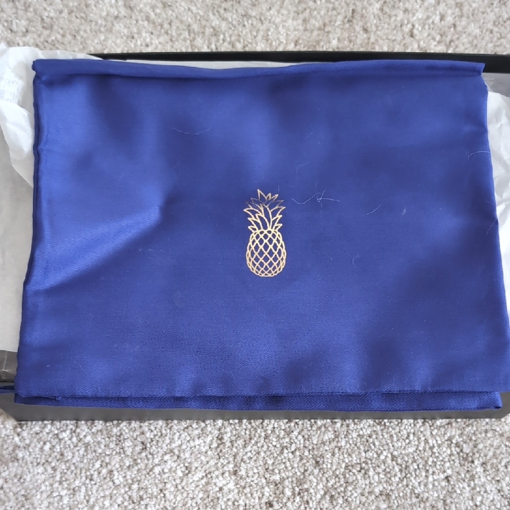 Aquazzura Metallic Gold Strappy Sandals - Picture 8 of 10